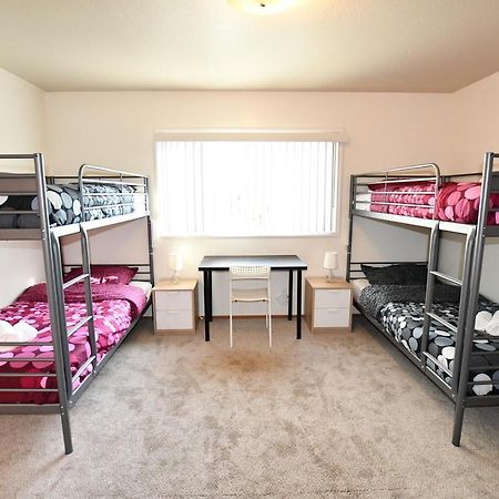 Hostel Style Shared Room Дейли-Сити Экстерьер фото